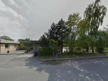 Bygningen for Brenderup Børnehus set fra stationsvej